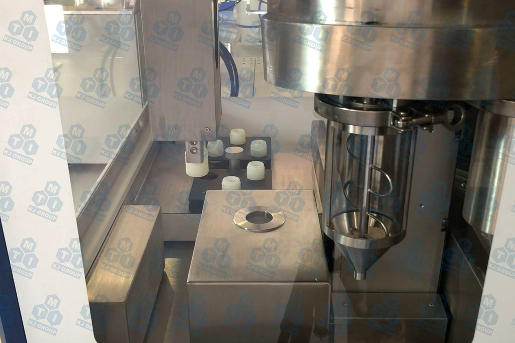 Autonomous Platform for Solid-State Material Synthesis – AMSP02