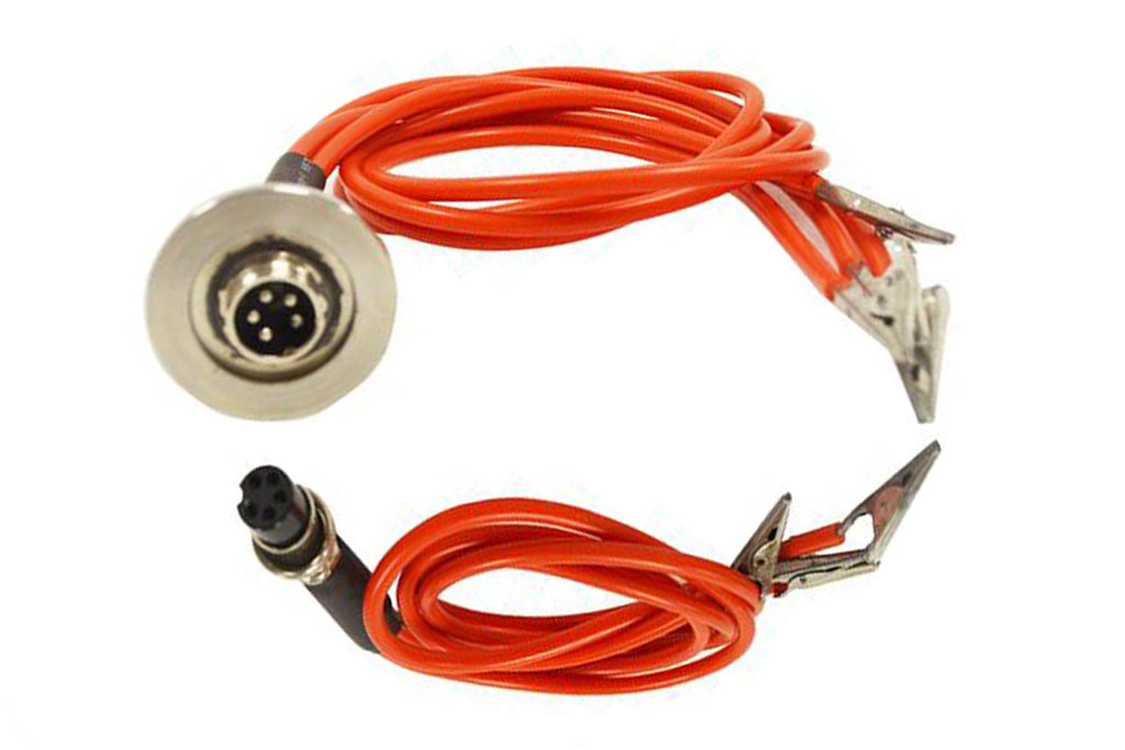 4-Pin Electrical Feedthrough with KF-25 Clamp for Oven - FT-KF25