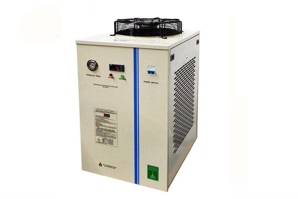 Larger Digital Temperature Controlled Recirculating Water Chiller with 58L / min Flow, 17K BTU/hr - KJ6200