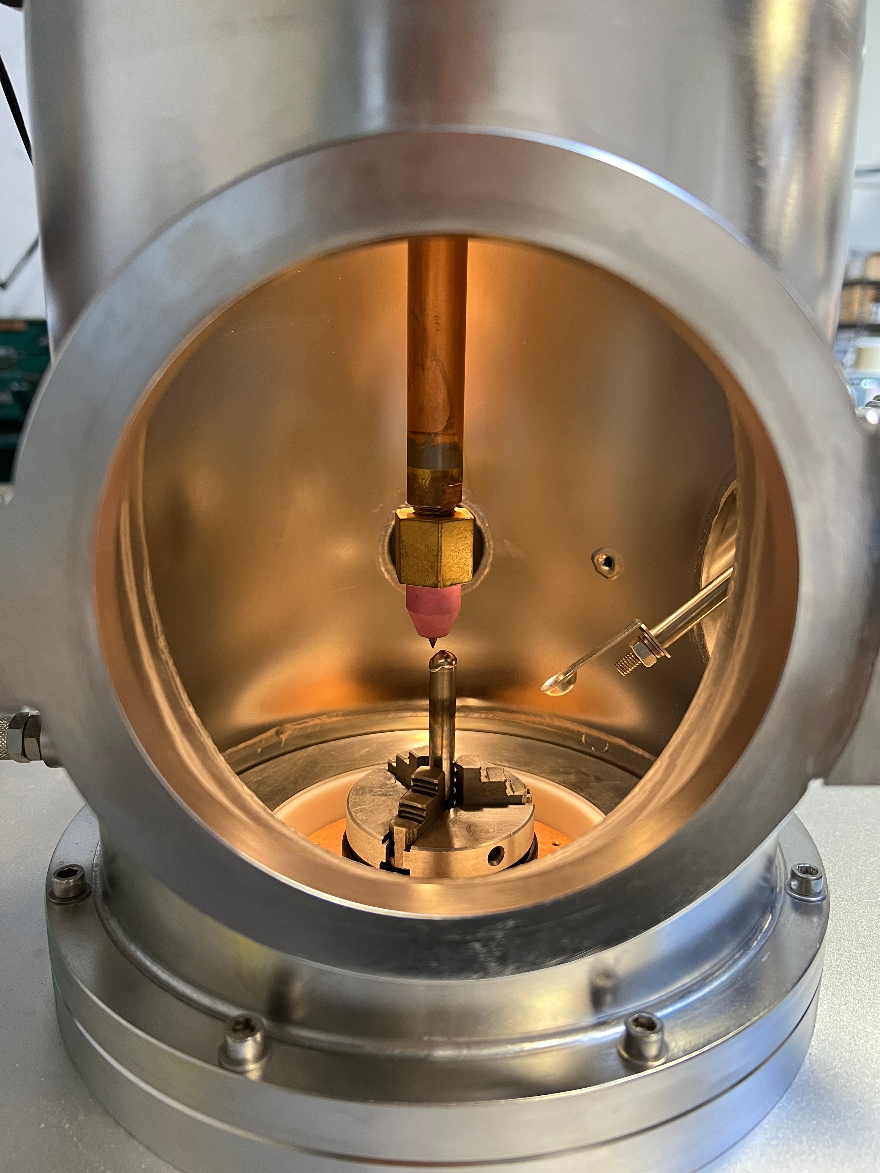 Compact Vacuum Arc Melting System (250 A) with 7 Cavities - SP-MSM207