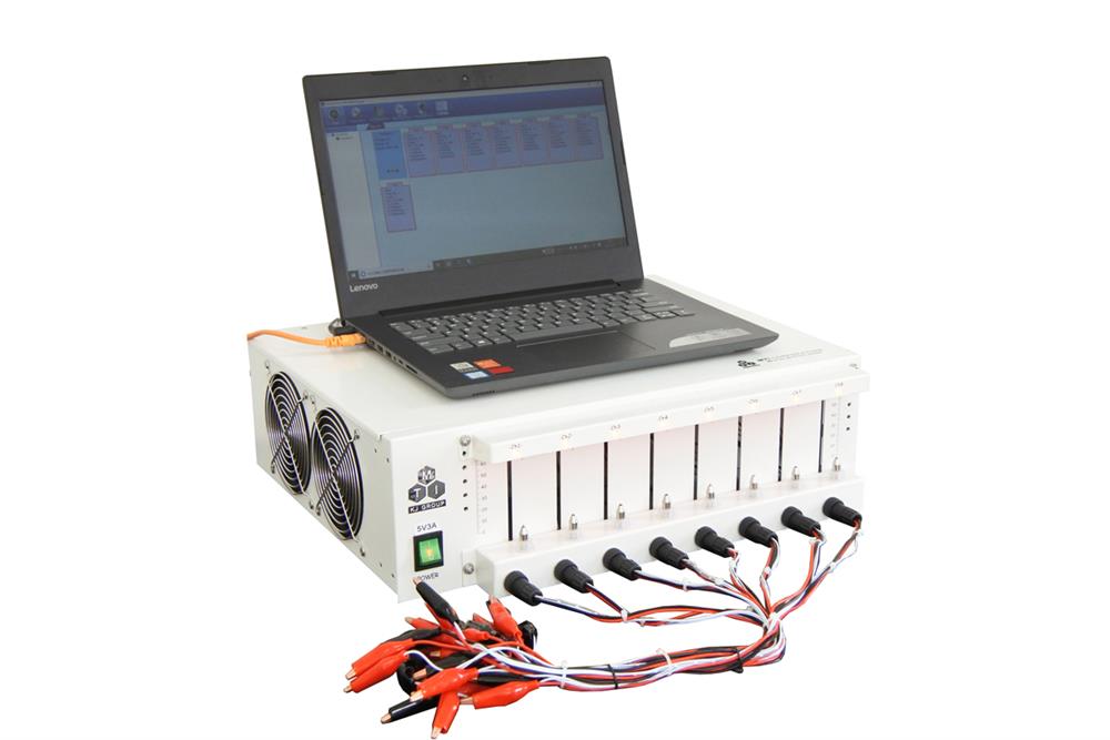 8 Channel Battery Analyzer (6-3000 mA, 5V) w/ Laptop, Temperature Sensor & Software - BST8A3