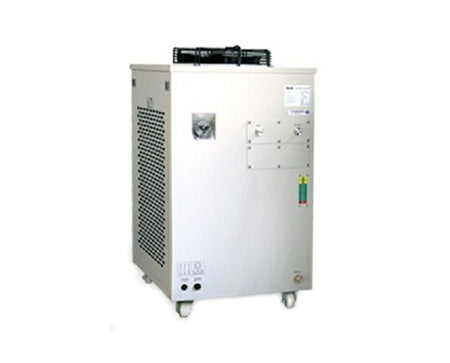 Larger Digital Temperature Controlled Recirculating Water Chiller with 58L / min Flow, 17K BTU/hr - KJ6200